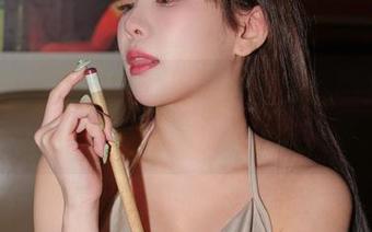 Dami(퀸다미)的比基尼流浪记：网盘加工出来的合集，让我停下来瞧瞧。