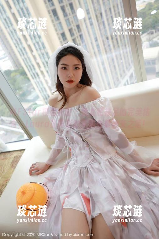 MFStar模范学院 - 美女和裸足的完美结合，Laura苏雨彤的美图合集神来之笔！