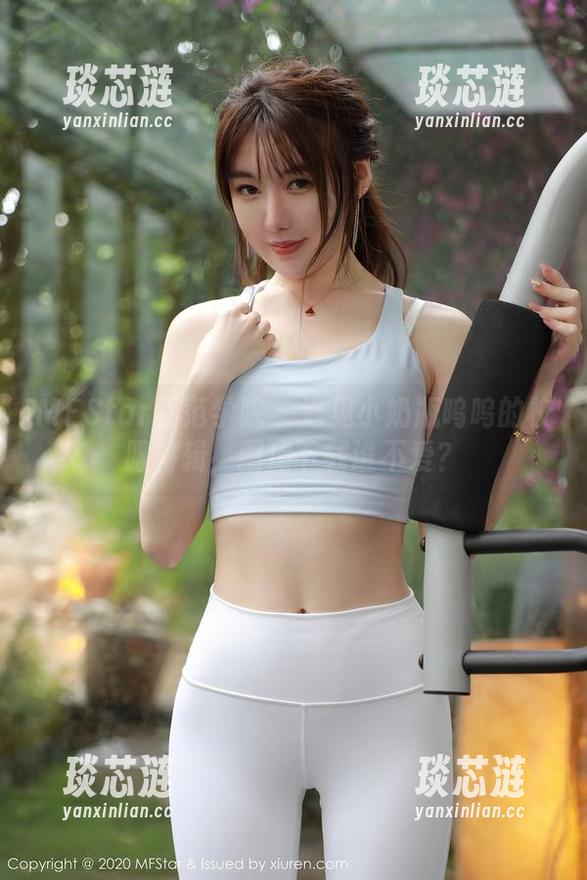 MFStar模范学院 - 遇见小奶瓶呜呜的校服特辑，图库下载谁不爱？