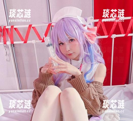SayoMomo运动作品在线欣赏：她的每个姿势都在教我怎么优雅地把假装“运动”继续进行下去！