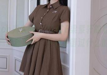 Xiuren秀人网 - ALICE梁紫轩的豹纹，想下载就趁现在，不然会错过什么的呢？