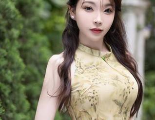 Xiuren秀人网 - 原图中安妮Tess的高跟鞋，拯救了多少分钟不知如何走路的小心脏？