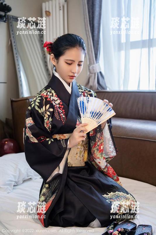 Xiuren秀人网 - 白色系列？林文文yooki的写真合集，给你点满分的冷意