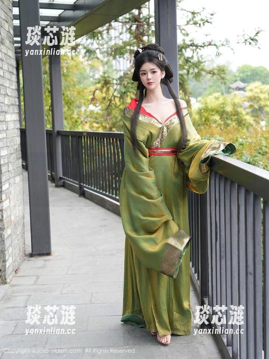 Xiuren秀人网 - 清水美嘉的办公室“样本”，在线分享让你我都沉迷的美图