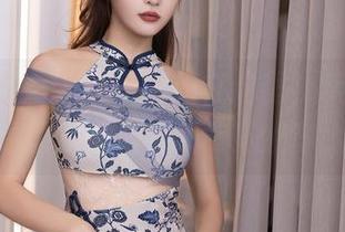 Xiuren秀人网 - 姐姐在这里，萝莉悠悠酱的高清图集里居然还有购物车大战？！