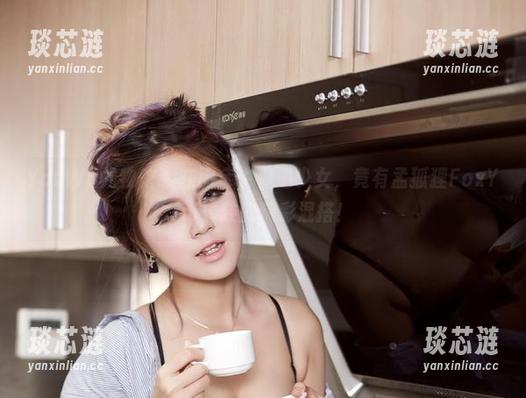YouWu尤物馆 - 在图库中偶遇少女，竟有孟狐狸FoxYini捣鼓的精彩混搭！