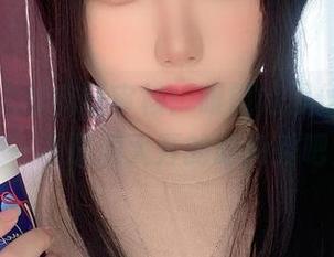 一北亦北的疯狂审核：眼镜娘黑丝原图，来一场脑洞大开的时尚秀吧！