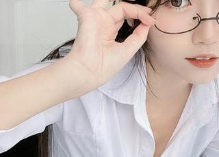 不呆猫的高清图集，亮丝滑如丝，脑袋里一片纯白的想法～