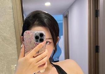 微密圈 - 西服+渔网丝袜原图：不爱笑的赛琳辛苦打造的混搭界