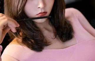 丽柜ligui - 图片里的李仁，毛衣穿得真有一套，原图完全没有打码哦～