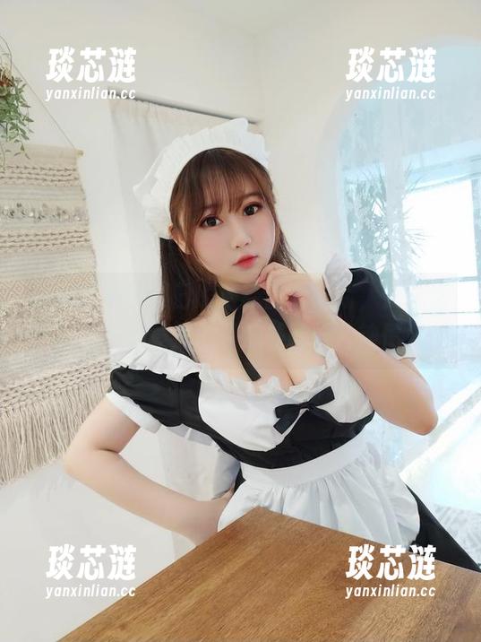 依依超级懒 依依超级懒夏日的最新图片更新,代入感爆棚,我竟然上了脑补的好几钟情!