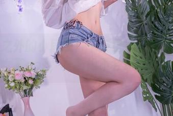 巡逻之外的小段子！千反田鹿子带来的日常女警cos，更新绝不会让你失望！