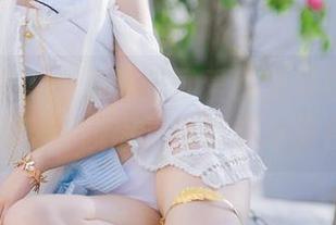 图集大揭秘！周叽是可爱兔兔带你见识阿叔特皮与旗袍的绝妙尴尬舞台。