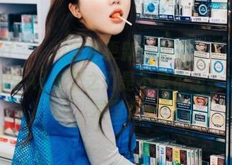 孙乐乐(손예은)图包更新：就问你们，看了[DJAWA]鬼灭之刃是不是很想尝试换个发型？