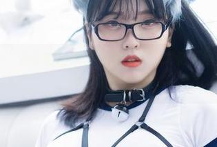赶快来瞧！宋哈娜用黑白写真，把色彩消灭得干干净净，原图也不含糊！