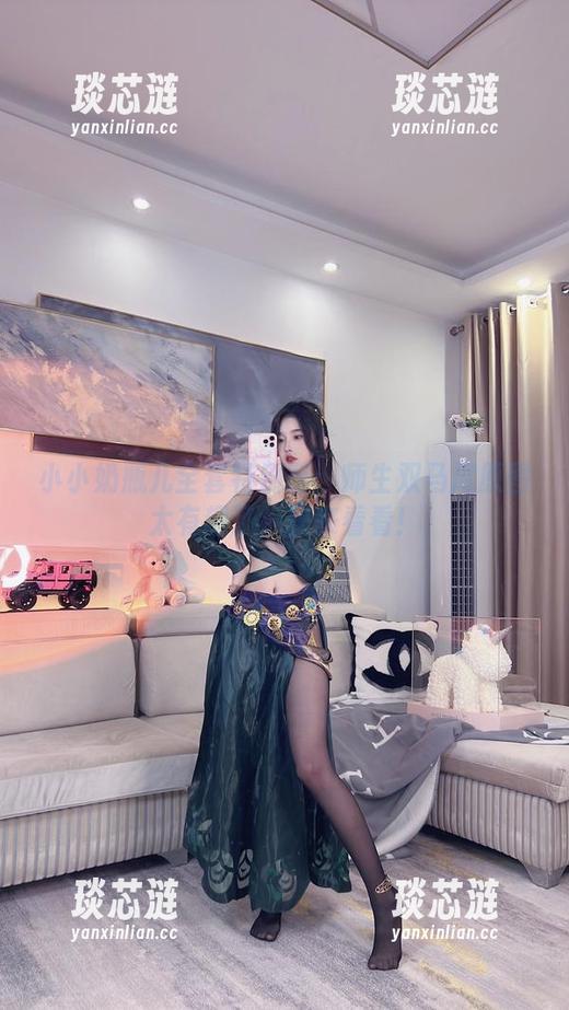 小小奶瓶儿全套特别版：师生双马尾原图太有趣了，快来看看！