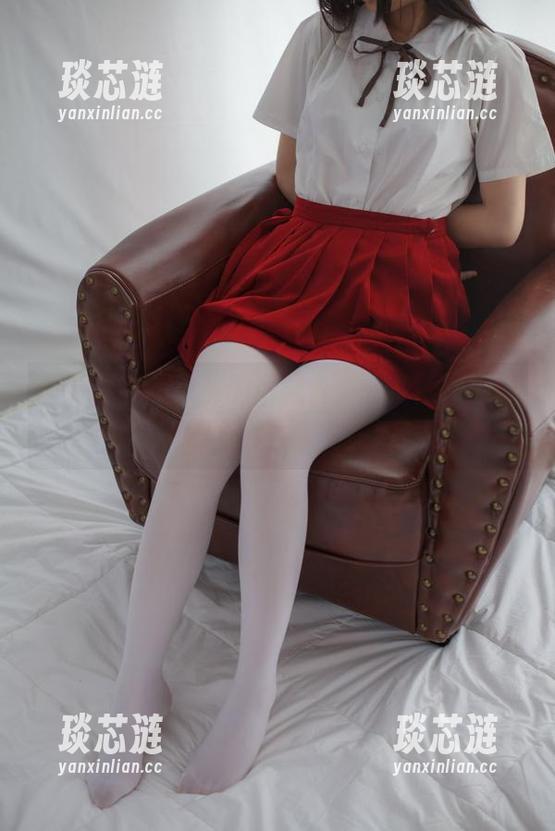 少女秩序-小葵 少女秩序 - 小葵的御姐合集:我就想问,这种妆可以在哪里买到?