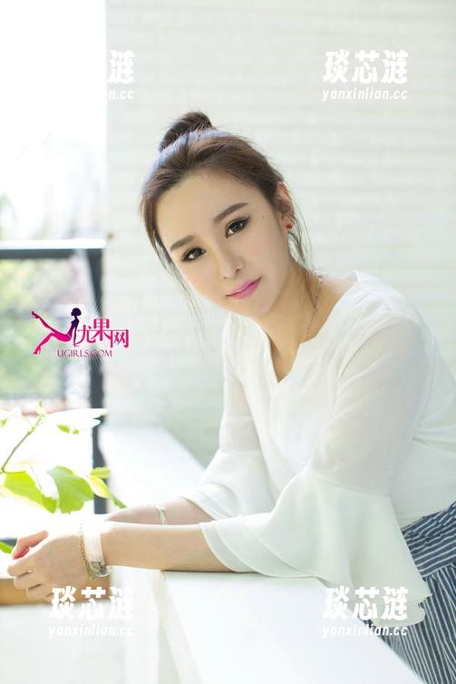 尤果网 - Sara轻松驾驭水手服，原图分享，乘着这种气息让人想起一些事。