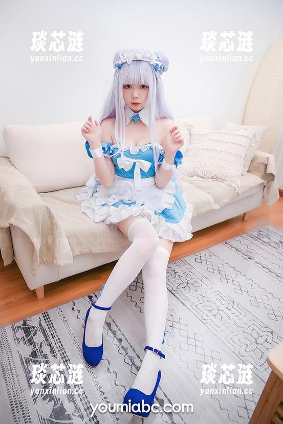 尤蜜荟-小尤奈 尤蜜荟 - 小尤奈带来泳装套图:晒出来的都是好心情!