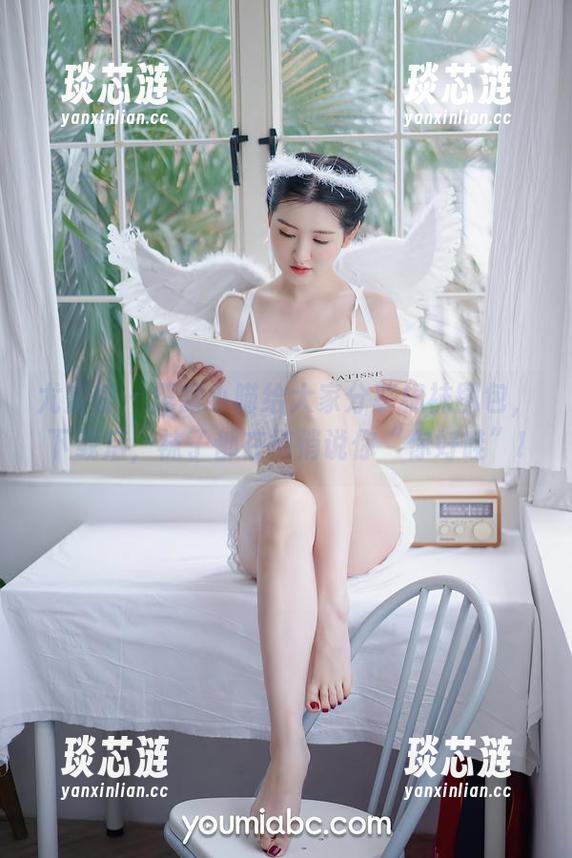 尤蜜荟 - 露露小喵给大家分享棉袜图包，下载后，袜子都在悄悄说你“你好哇”!