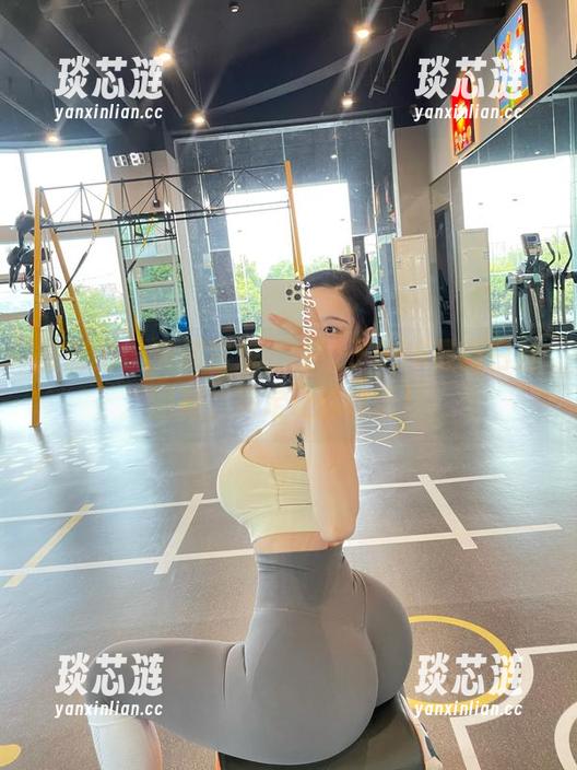 左公子666 微密圈 - 突破常规,左公子666最新白丝图册,决定让你咋舌!