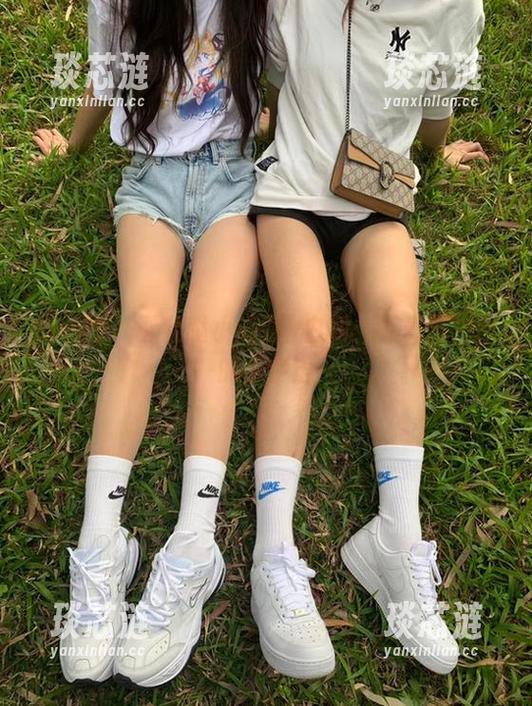 微密圈 - 无敌哒小姨妈×白裙：写真里跳动的小宇宙