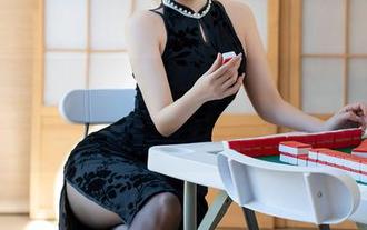 星颜社 - 这张潘思沁的“学妹”图，别说，图库里的资源就是不错。
