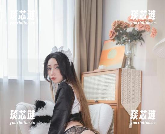 这一组最新照片，果然杏仁曲奇的姐姐不简单