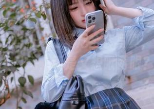 桜井宁宁的和风比基尼全套写真，你松了一口气，还是又想瞅两眼？