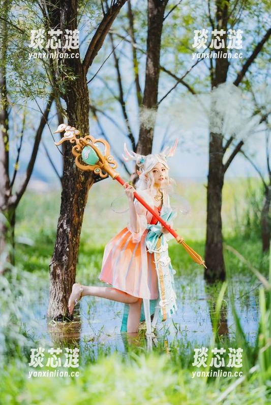 桜桃喵 私房玩耍,原图里的桜桃喵和女神,真的是在踩着小猫的尾巴吗?