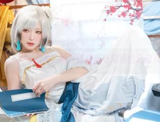 看到樱岛嗷一的体操服，恨不得把所有球场的运动员都换掉！