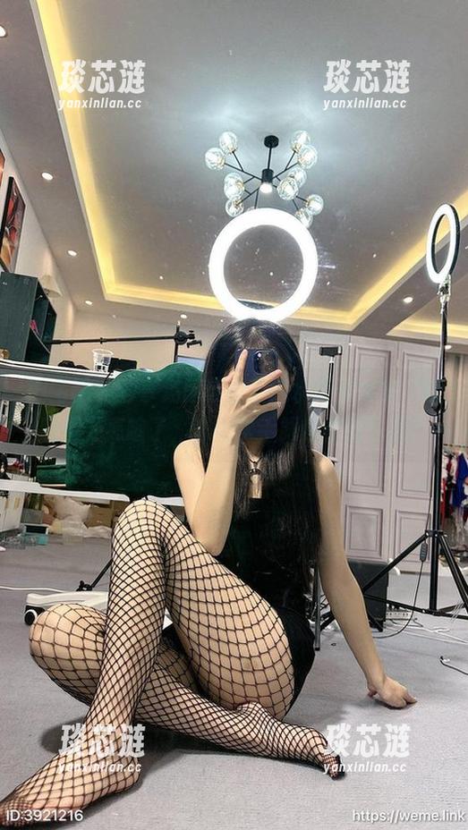 微密圈 - 分享汤圆可甜了的水手服合集，眼睛都要亮瞎了，难道水手服也能这么潮？