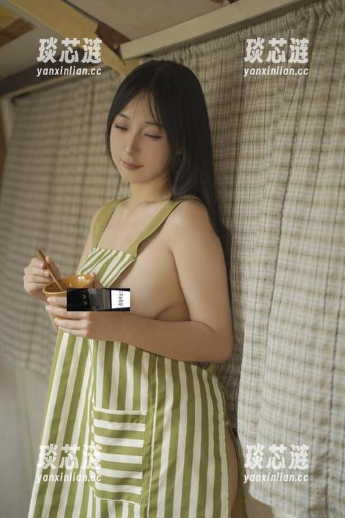 浅安安 浅安安的歪萌社修女套图,资源满满,恍惚间以为走错片场了!