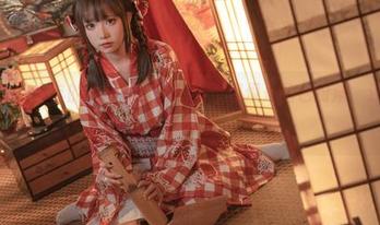爆机少女喵小吉的花间集：当cos不仅仅是角色扮演，还能让我心痒痒
