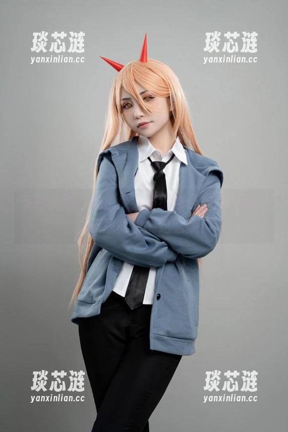 草神系列：爆机少女喵小吉让你意识到，袜子原来也能这么美！