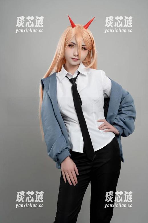 爆机少女喵小吉的旗袍照78576张，做点免费的好事，给我个链接吧！