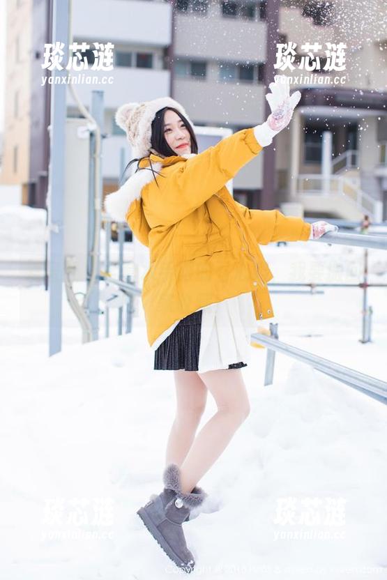 爱蜜社-石心琪 爱蜜社 - 全套水手服的石心琪,我要搬回家收藏!