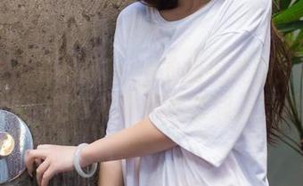 爱蜜社 - 看莉娜lena的旗袍美图：在线流连忘返，就这几件想欣赏到天荒地老！
