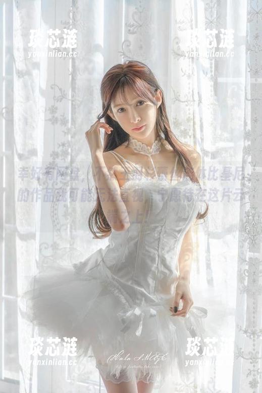 幸好有网盘，不然王羽杉蕾丝连体比基尼的作品我可能无法直视，宁愿待在这片云端之上！
