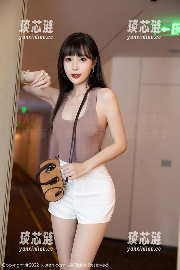 秀人网 - Candy糖糖真能把浴室高清图包拍得那么有情调，不禁让我想起一些奇怪的事…