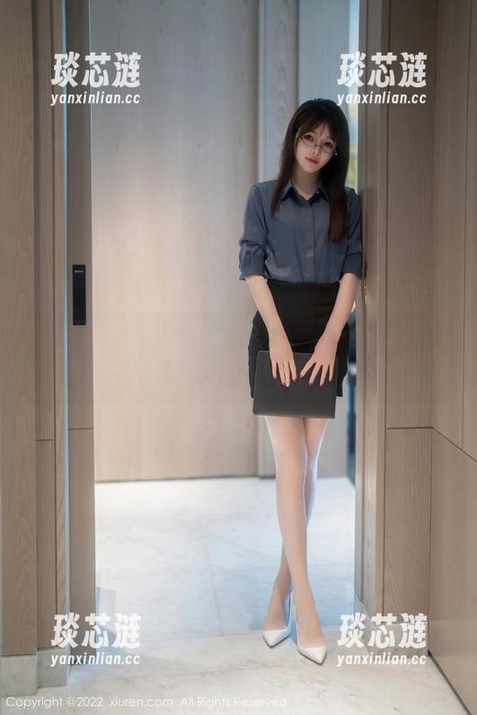 秀人网-Elise谭晓彤 秀人网 - 快更新!Elise谭晓彤和她的旗袍还在驯服这些眼球,耐不住性子!