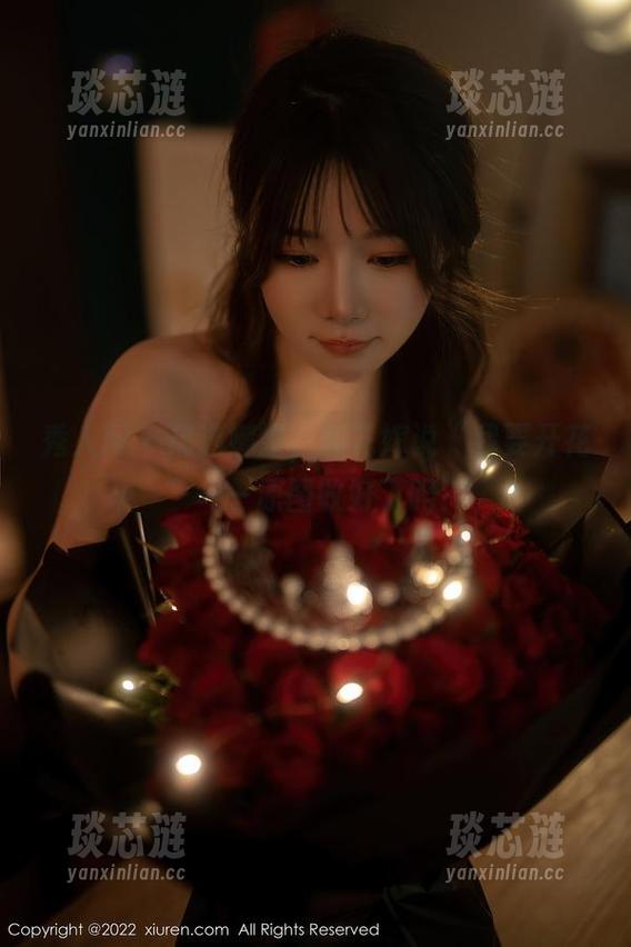 秀人网 - 精选娜露，和花嫁说“我要开花”——原图收好了吗？