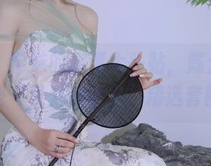 秀人网 - 学妹的高清大头贴，戴允祺带你领略“可爱即正义”精选套图！
