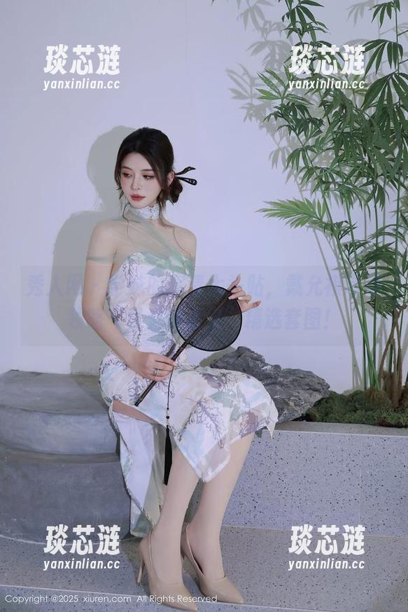 秀人网 - 学妹的高清大头贴，戴允祺带你领略“可爱即正义”精选套图！