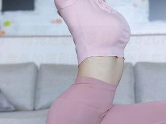 秀人网 - 拍完这组，李雅柔182CM的妹妹成了意外的摄影师：写真合集来看她怎么“出奇”！