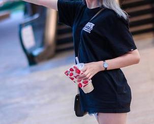 来吧，秋楚楚不秃头的美腿全集：这腿我给满分，但你呢？