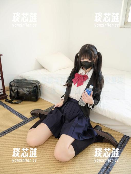 紧急企划-奶糖 紧急企划 - 奶糖与礼服的较量,图包里边小细节乱撞,看得我直瞎想。