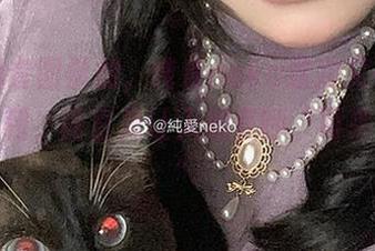 夏日的套图叠加，纯爱neko这次又在给我们送福利，简直是让人想直呼“再来一组！”