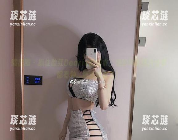 脸红Dearie 微密圈 - 抓住脸红Dearie的睡衣,她的每张图片分享都有种...随意的魔力!