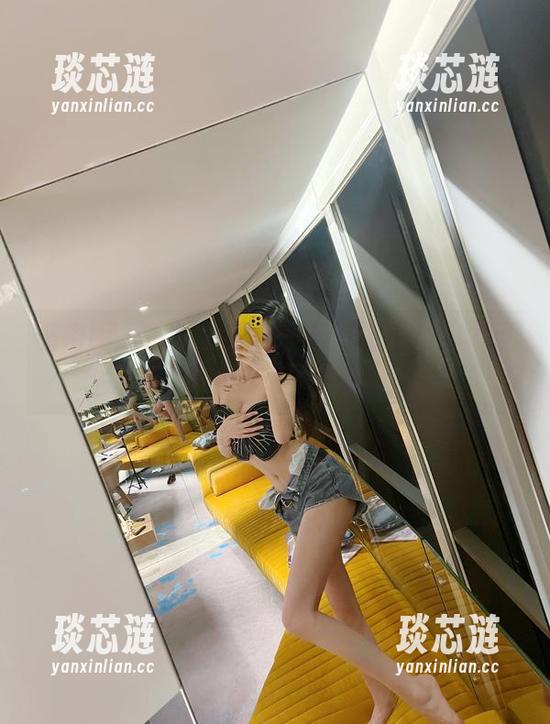 微密圈 - 高清分享：一条网洞黑丝，葛征到底想表达啥？